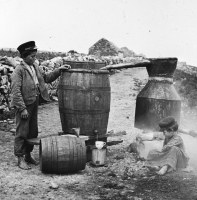 Poitin-making, circa 1900.